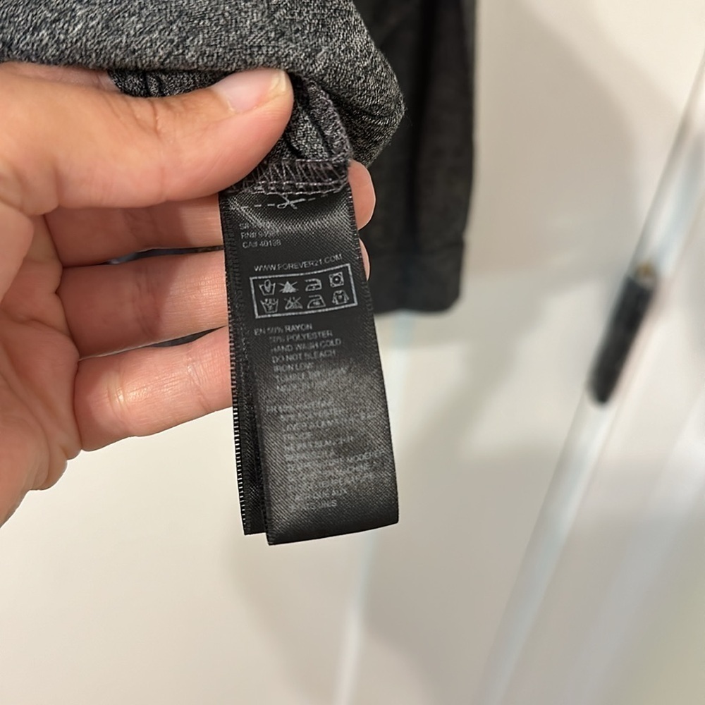 Dark Grey 3/4 sleeve extremely soft top! - Picture 3 of 4